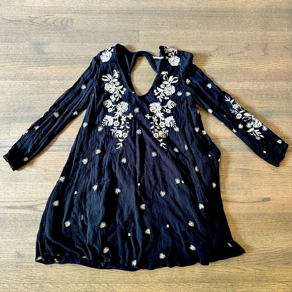 Free People Sweet Tennessee Mini Swing Dress-Size Medium-Black - Picture 6 of 11